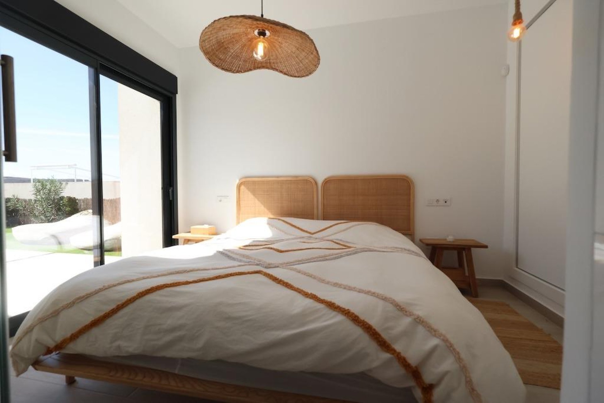 Resale - House - Algorfa