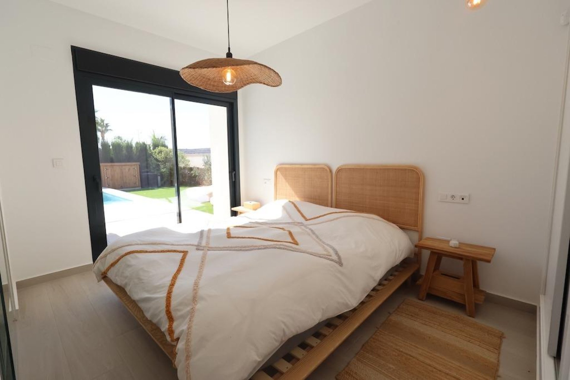 Resale - House - Algorfa