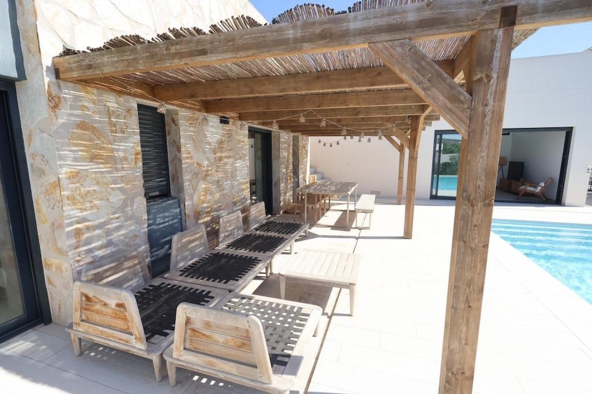 Resale - House - Algorfa