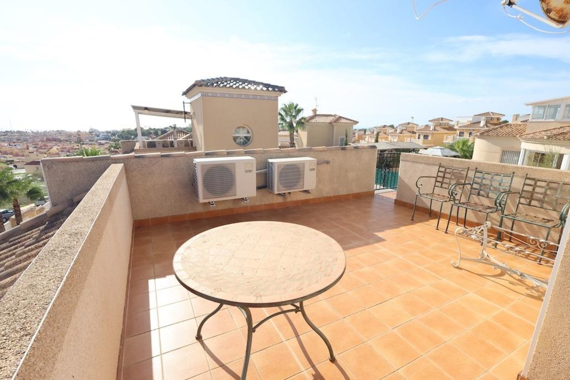 Resale - House - Orihuela Costa