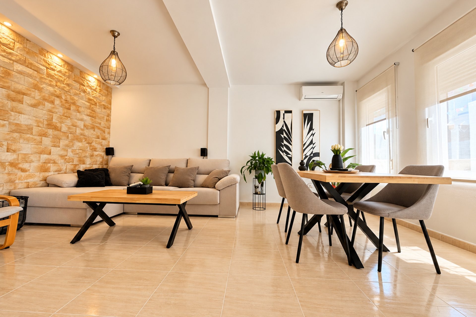 Herverkoop - Woning - Daya Nueva