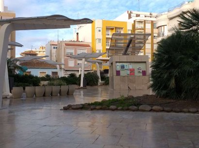 Apartment · Resale - Torrevieja · El acequión · Alicante · Spain
