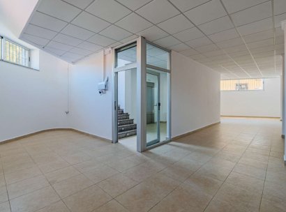House · Resale - Torrevieja · Antonio Machado · Alicante · Spain
