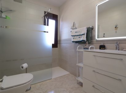 Finca · Wiederverkauf - Daya Vieja · Daya Vieja - Ländliche Gegend · Alicante · Spanien