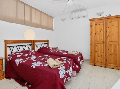 Wohnung · Wiederverkauf - Orihuela Costa · Villamartín · Alicante · Spanien