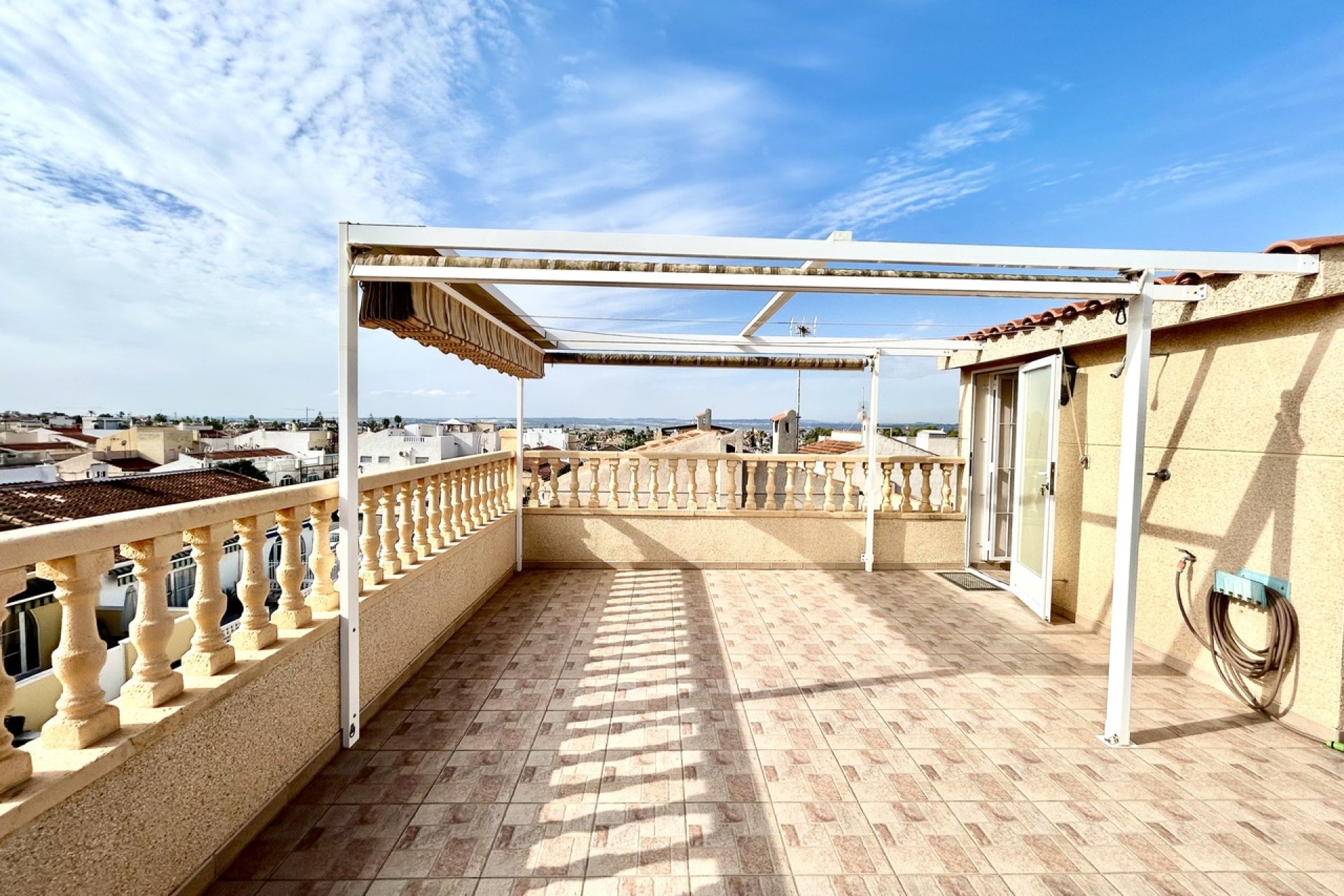 Reventa - Casa - Torrevieja