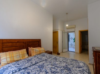 Apartment · Resale - Torrevieja · Centro · Alicante · Spain