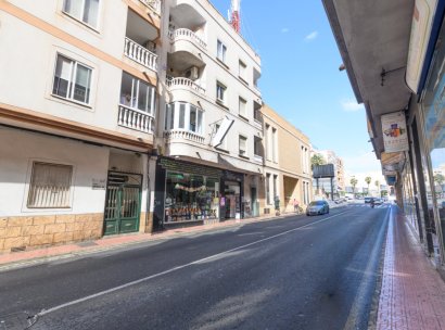 Apartment · Resale - Torrevieja · Centro · Alicante · Spain