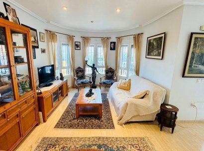 Woning · Herverkoop - La Herrada · Alicante · Spanje