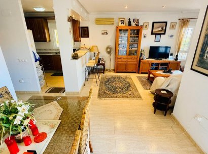 Woning · Herverkoop - La Herrada · Alicante · Spanje