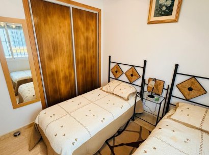 Woning · Herverkoop - La Herrada · Alicante · Spanje