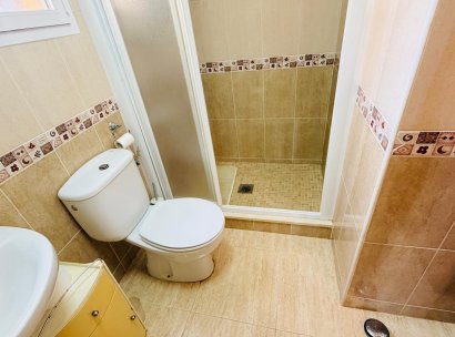 Woning · Herverkoop - La Herrada · Alicante · Spanje