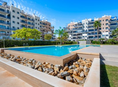 Appartement · Herverkoop - Mil Palmeras · Alicante · Spanje