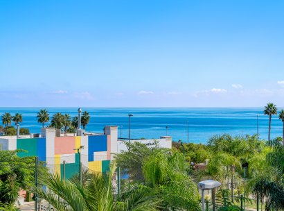 Appartement · Herverkoop - Mil Palmeras · Alicante · Spanje