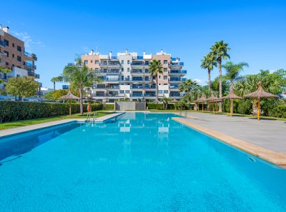 Appartement · Herverkoop - Mil Palmeras · Alicante · Spanje