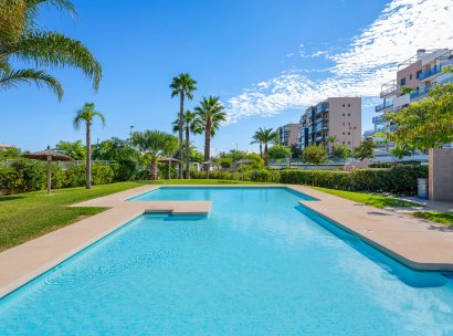 Appartement · Herverkoop - Mil Palmeras · Alicante · Spanje