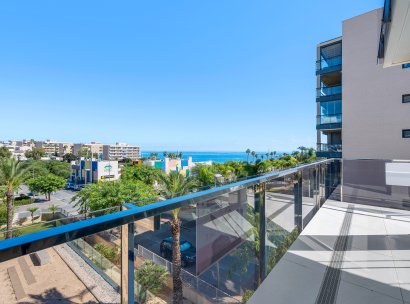 Appartement · Herverkoop - Mil Palmeras · Alicante · Spanje