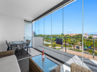 Appartement · Herverkoop - Mil Palmeras · Alicante · Spanje