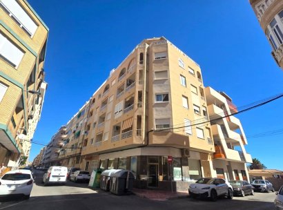 Appartement · Herverkoop - Torrevieja · Playa del Cura · Alicante · Spanje