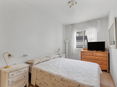 Appartement · Herverkoop - Torrevieja · El Calvario / El Molino · Alicante · Spanje