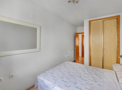 Appartement · Herverkoop - Torrevieja · El Calvario / El Molino · Alicante · Spanje