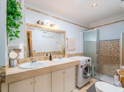 Appartement · Herverkoop - Torrevieja · Centro · Alicante · Spanje
