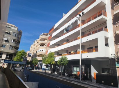 Appartement · Herverkoop - Torrevieja · Playa del Cura · Alicante · Spanje