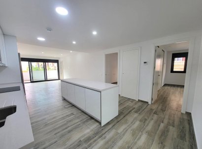 Appartement · Herverkoop - Torrevieja · Playa del Cura · Alicante · Spanje