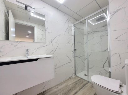 Appartement · Herverkoop - Torrevieja · Playa del Cura · Alicante · Spanje