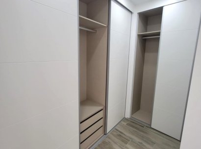 Appartement · Herverkoop - Torrevieja · Playa del Cura · Alicante · Spanje