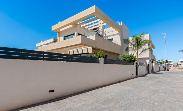 Resale - Villa - Los Montesinos - Torrevieja