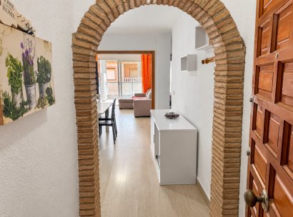 Appartement · Herverkoop - Torrevieja · Playa de los Naufragos · Alicante · Spanje