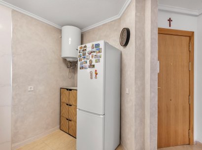 Appartement · Herverkoop - Torrevieja · Estacion de autobuses · Alicante · Spanje