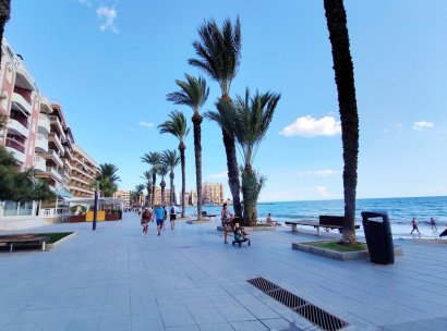 Appartement · Herverkoop - Torrevieja · Alicante · Spanje