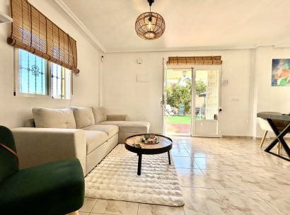 Haus · Wiederverkauf - Orihuela Costa · Villamartín · Alicante · Spanien