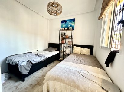Haus · Wiederverkauf - Orihuela Costa · Villamartín · Alicante · Spanien
