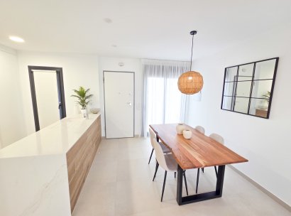 Appartement · Herverkoop - Pilar de la Horadada · Alicante · Spanje