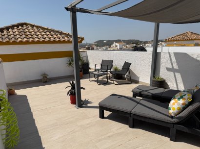 Appartement · Herverkoop - Orihuela · Entre Naranjos Vistabella · Alicante · Spanje