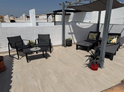 Appartement · Herverkoop - Orihuela · Entre Naranjos Vistabella · Alicante · Spanje