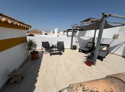 Appartement · Herverkoop - Orihuela · Entre Naranjos Vistabella · Alicante · Spanje