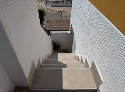 Appartement · Herverkoop - Orihuela · Entre Naranjos Vistabella · Alicante · Spanje