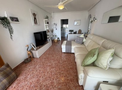 Appartement · Herverkoop - Orihuela · Entre Naranjos Vistabella · Alicante · Spanje