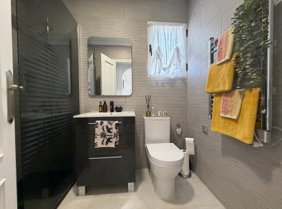 Appartement · Herverkoop - Orihuela · Entre Naranjos Vistabella · Alicante · Spanje