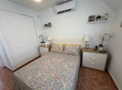 Appartement · Herverkoop - Orihuela · Entre Naranjos Vistabella · Alicante · Spanje