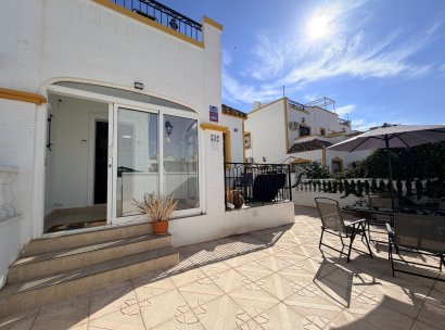 Woning · Herverkoop - Orihuela · Entre Naranjos Vistabella · Alicante · Spanje