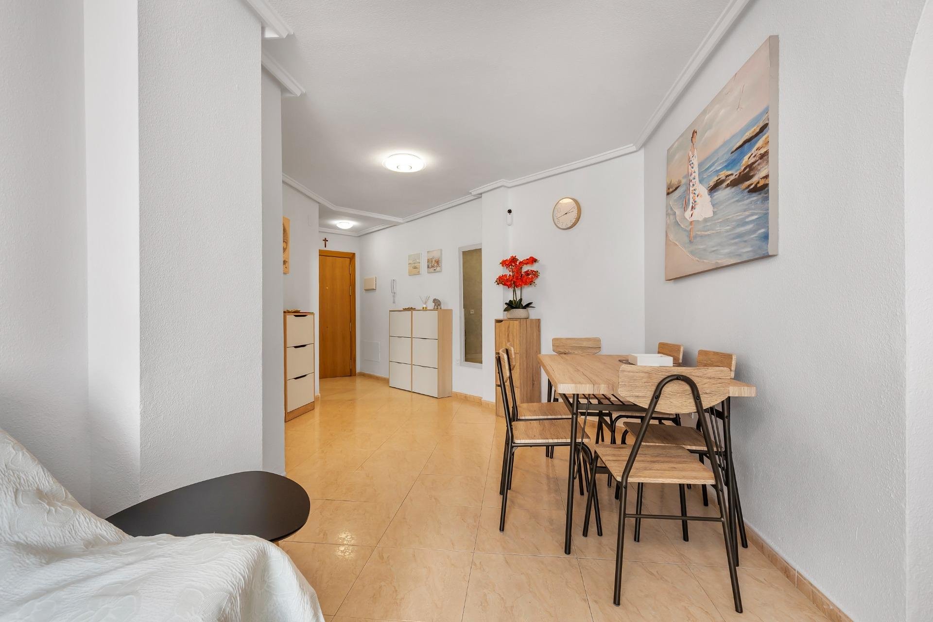 Resale - Apartment - Torrevieja
