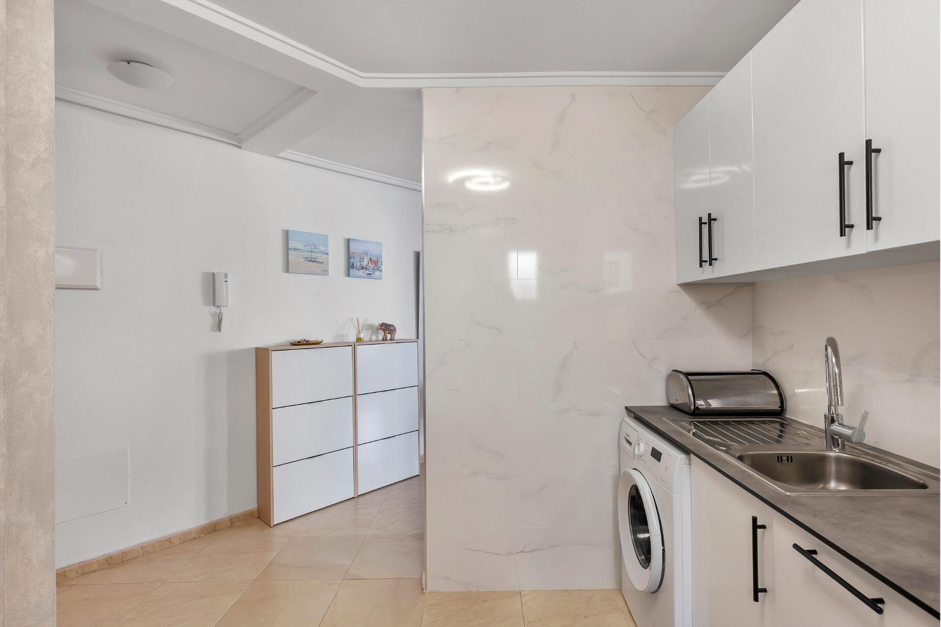 Resale - Apartment - Torrevieja