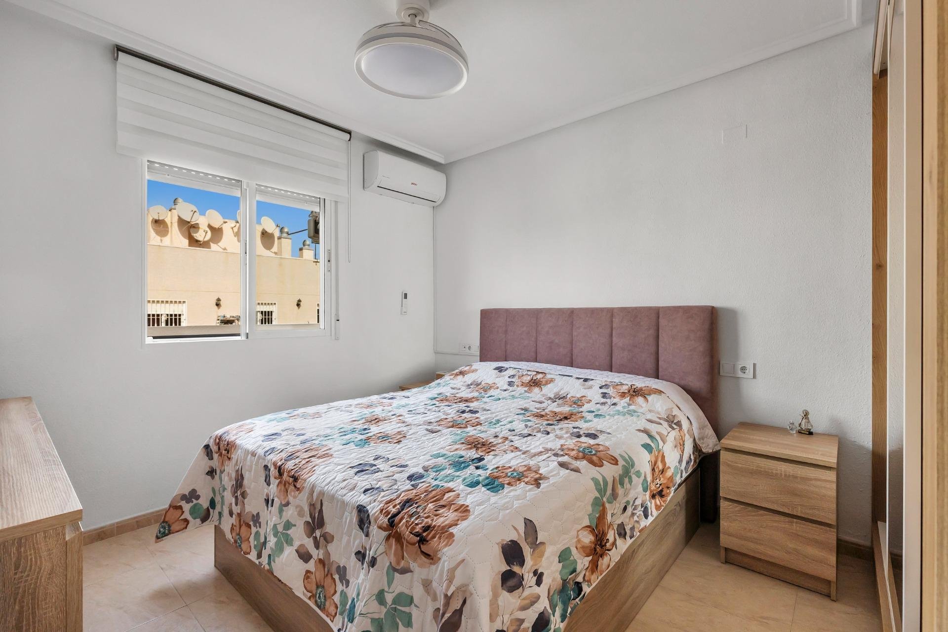 Resale - Apartment - Torrevieja