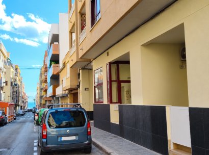 Apartamento · Reventa - Torrevieja · Alicante · España