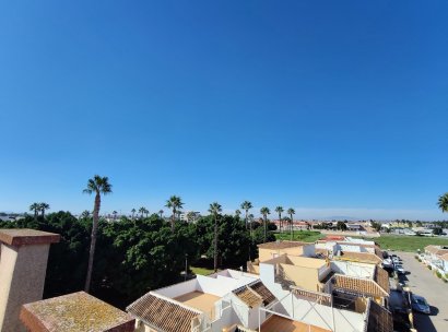 Apartment · Resale - Los Alcázares · Murcia · Spain